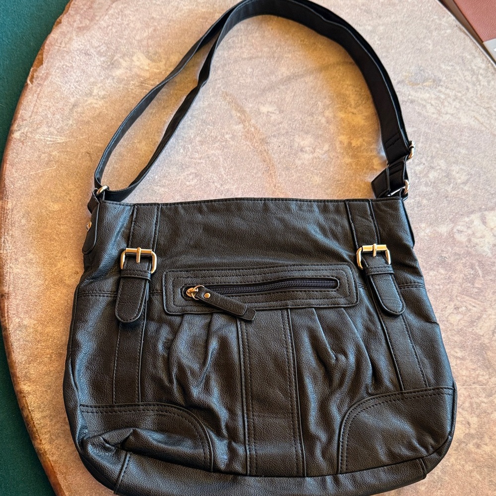 Elegant Black Shoulder Bag